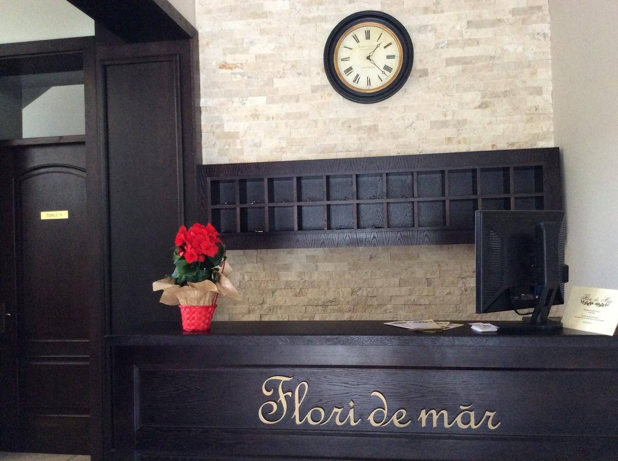 Poiana Mărului Flori De Mar酒店 外观 照片